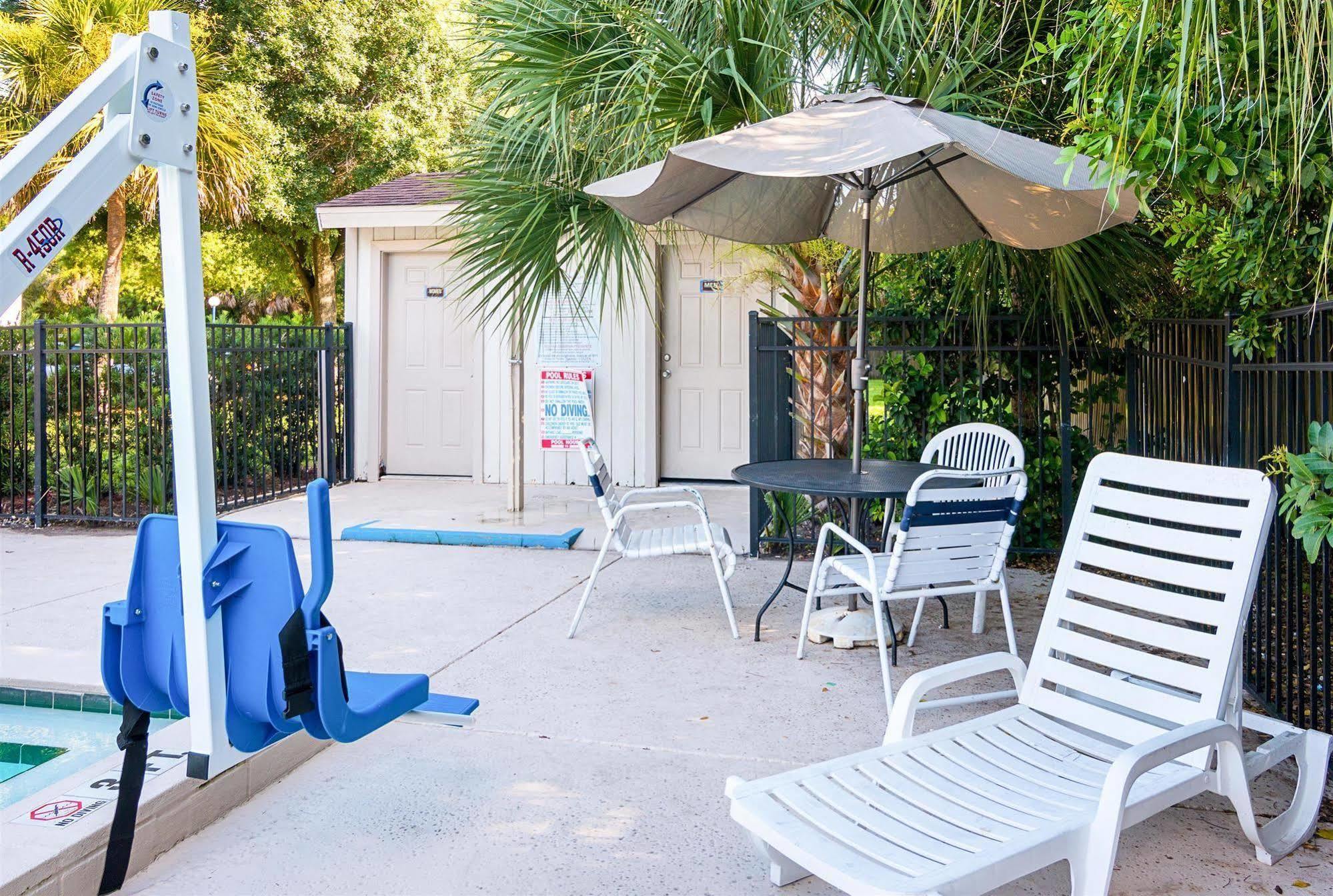 Motel 6-Tampa, Fl - Fairgrounds Heartland Exterior foto